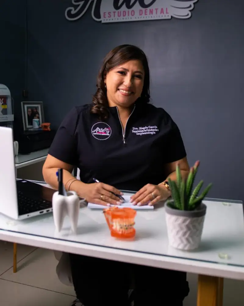 dr magda lizzete garcía dentist